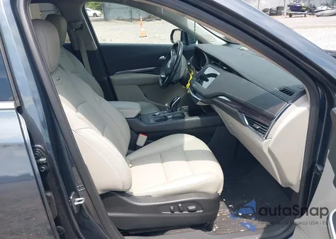 2021 Cadillac Xt4 Awd Luxury from USA, damaged, VIN 1GYFZBR48MF058078